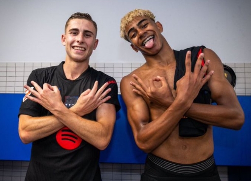 Thống kê của AS về lịch sử La Liga có nhiều trận thắng nhất: chỉ có 9 đội trong danh sách, Real Madrid xếp thứ nhất và Barcelona xếp thứ hai