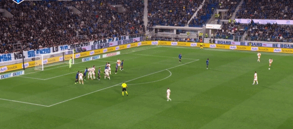 ⚽Báo cáo Serie A: Lookman ghi bàn, Sulaimana ghi bàn thắng quyết định, Atalanta đánh bại Roma với tỷ số 2-1 để tiến vào Champions League