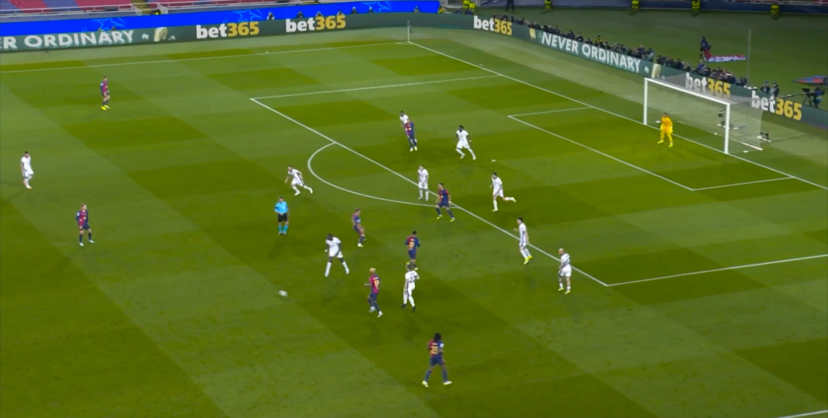 ⛳Chi tiết: Jamal Dumfries và Barca và Inter Milan kết thúc vòng đầu tiên bằng trận chiến bàn thắng