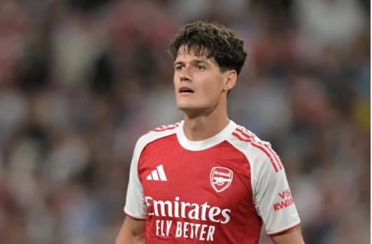 Christian Norgaard chọn được bến đỗ mới sau khi rời Arsenal. Christian Norgaard chon duoc ben do moi sau khi roi Arsenal.