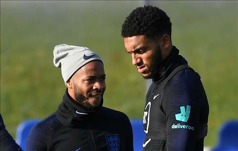 Idrissa Gueye vs Michael Keane và những vụ gà nhà đá nhau tai tiếng trên sân cỏ 13