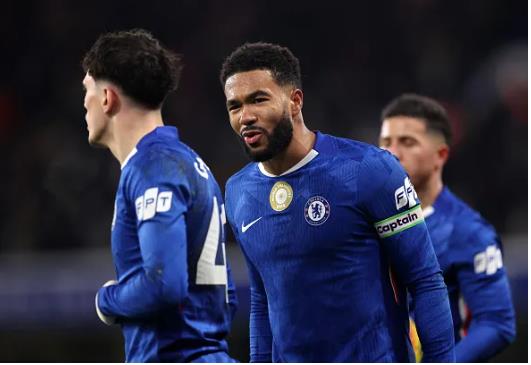 Harry Redknapp đưa Reece James lên mây